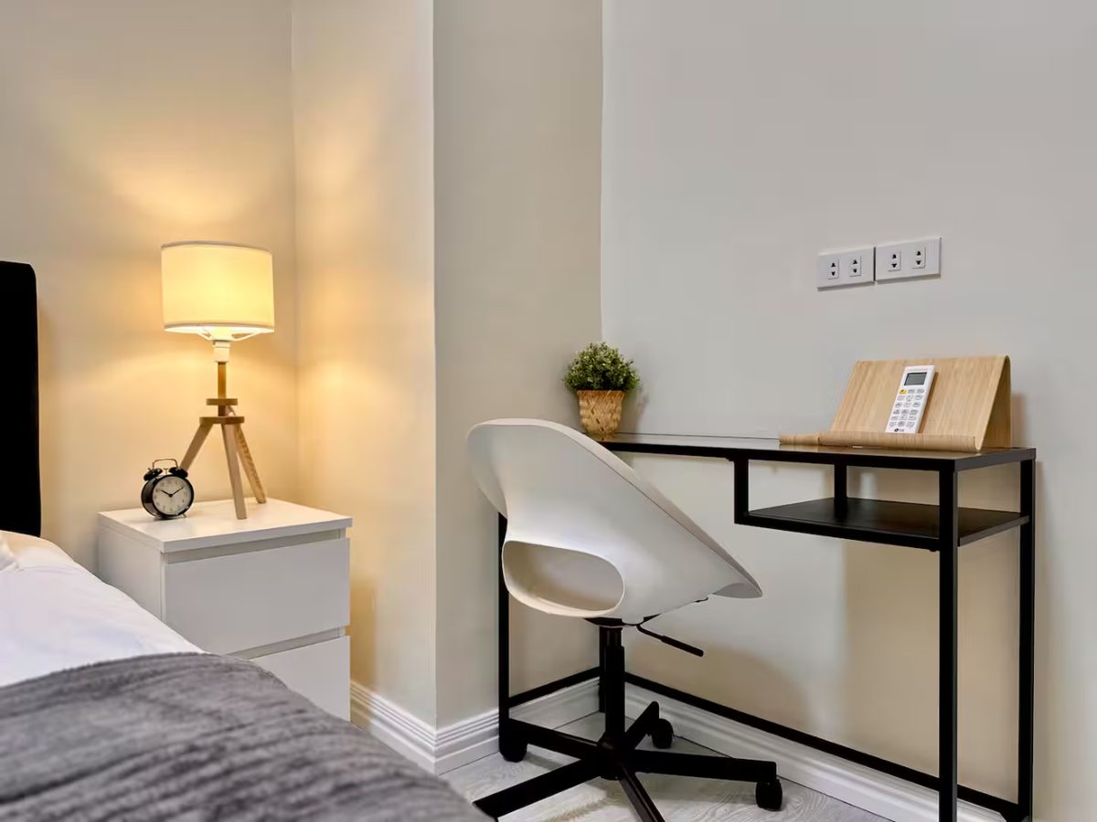 Condo bedroom study corner
